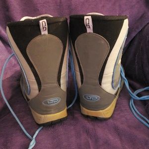 LTD Shoes - LTD women snowboard boots LTD Shoes - LTD women snowboard boots